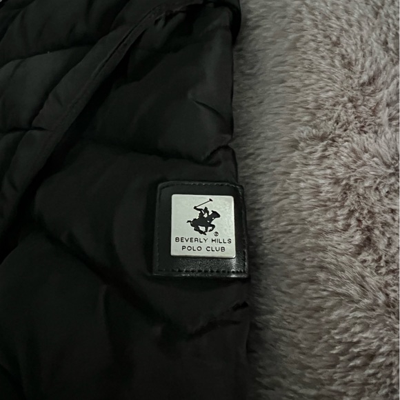 Beverly Hills POLO CLUB jacket ( BARELY USED basically brand NEW) - Picture 2 of 9